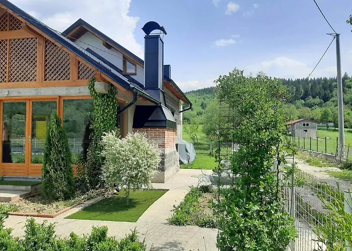 Сasa de vacaciones Vikendica Twins